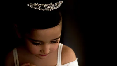 Braut mit Brautjungfern - Getting Ready Hochzeitsfotograf