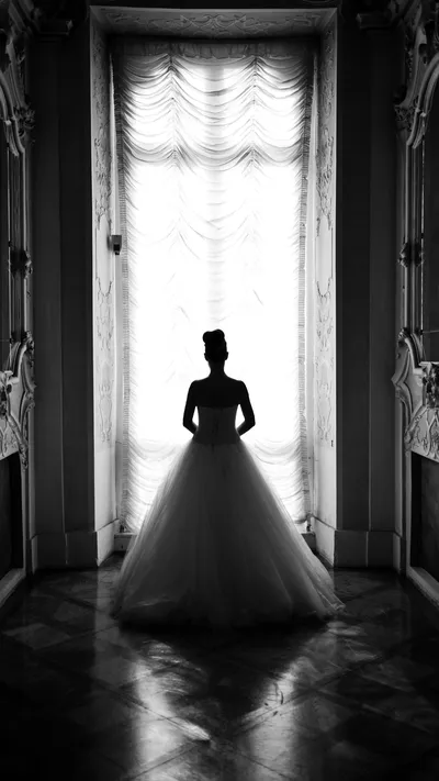 Brautpaar Kuss - romantische Hochzeitsfotografie